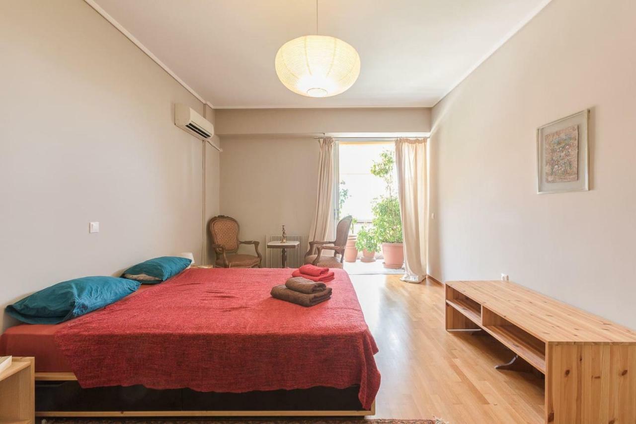 Spacious & Modern Flat In Heart Of Atenas Exterior foto